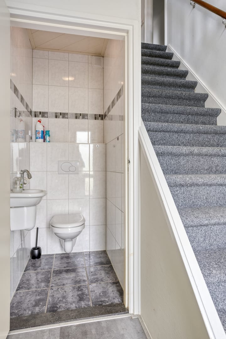 Foto 9 van Oud Emmeloorderweg 24