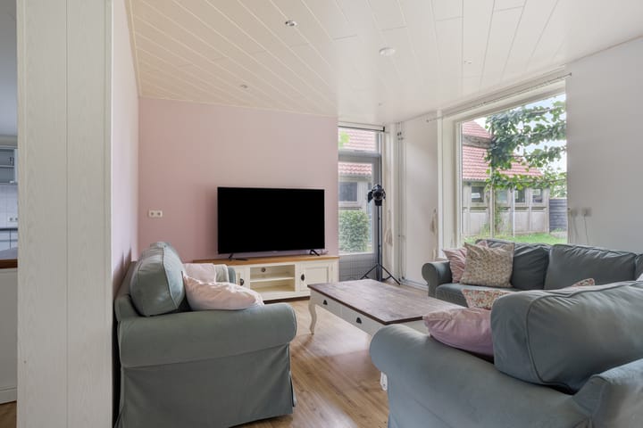 Foto 10 van Oud Emmeloorderweg 24