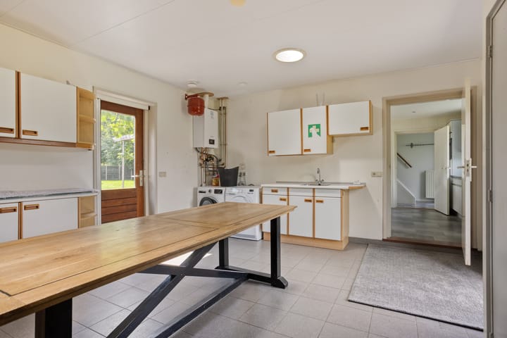 Foto 23 van Oud Emmeloorderweg 24