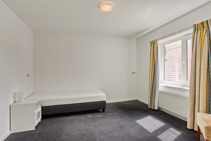 Foto 30 van Oud Emmeloorderweg 24