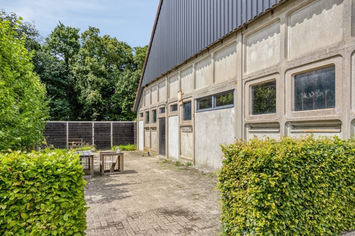 Foto 51 van Oud Emmeloorderweg 24