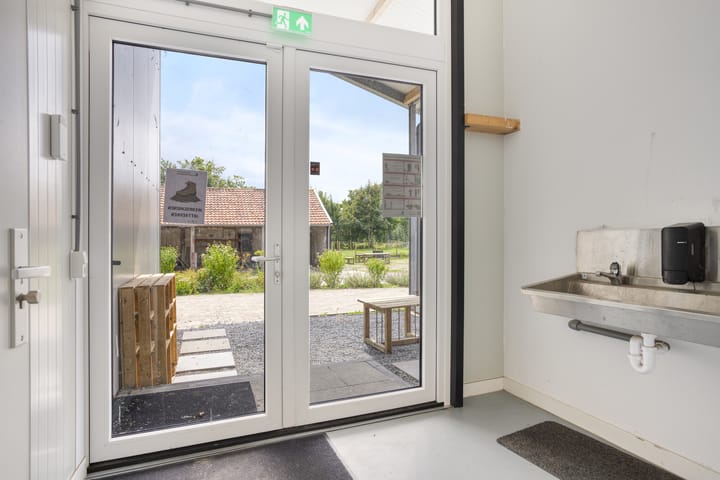 Foto 61 van Oud Emmeloorderweg 24