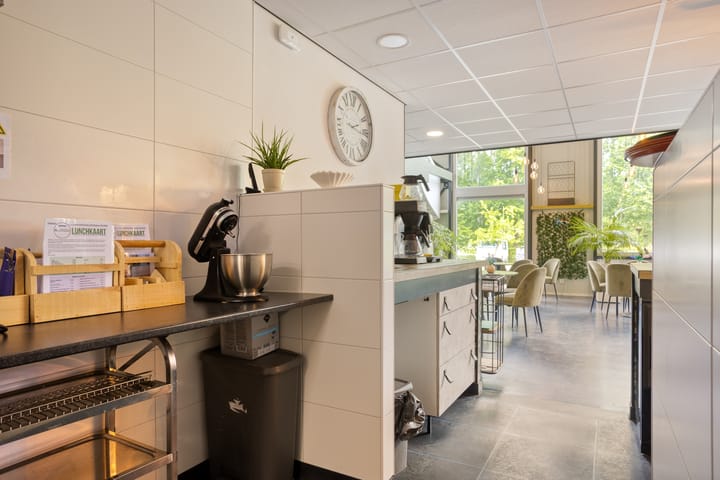 Foto 71 van Oud Emmeloorderweg 24