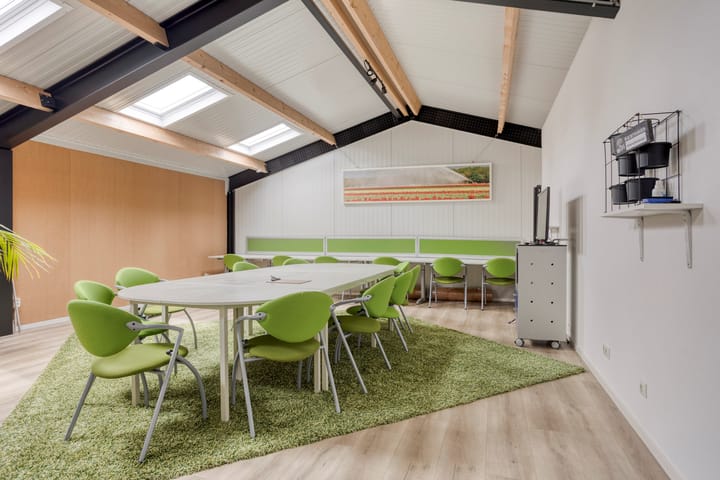 Foto 81 van Oud Emmeloorderweg 24