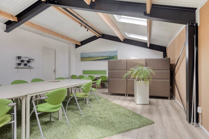 Foto 82 van Oud Emmeloorderweg 24