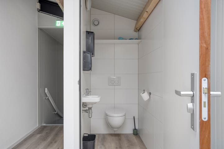 Foto 83 van Oud Emmeloorderweg 24