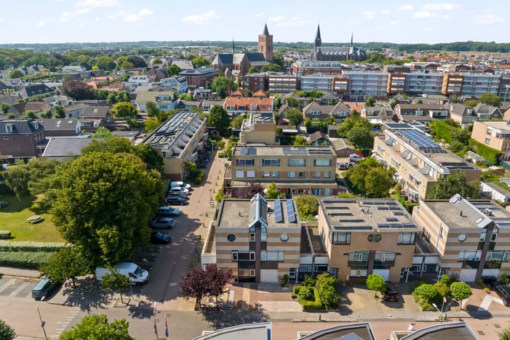 Foto 4 van de la Bassecour Caanstraat 147