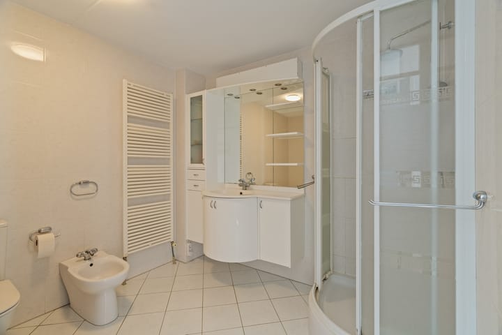 Foto 23 van de la Bassecour Caanstraat 147