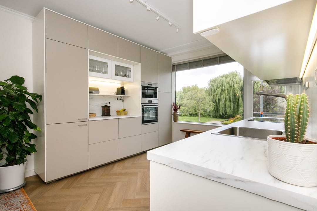 Photo 11 of De Lairesselaan 179