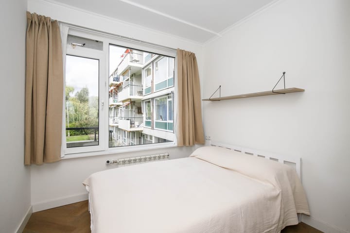 Photo 31 of De Lairesselaan 179