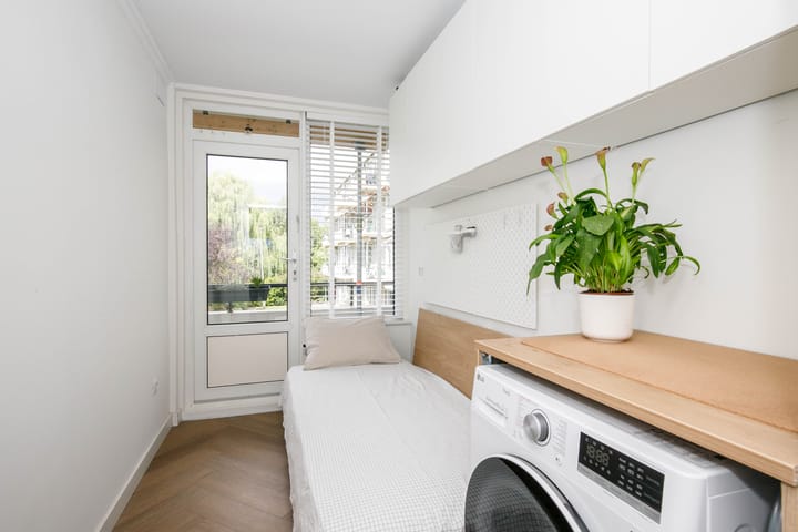 Photo 33 of De Lairesselaan 179