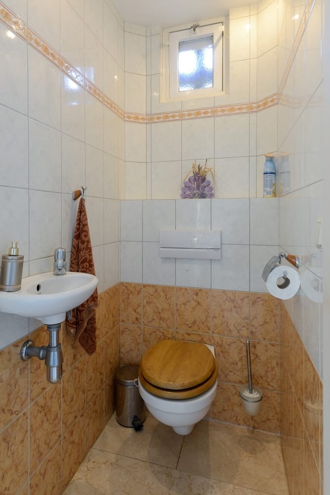 Photo 7 of Martena 15