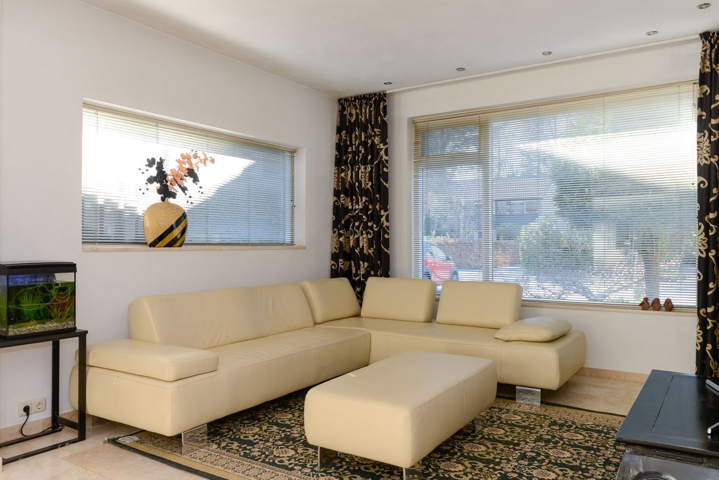 Photo 10 of Martena 15