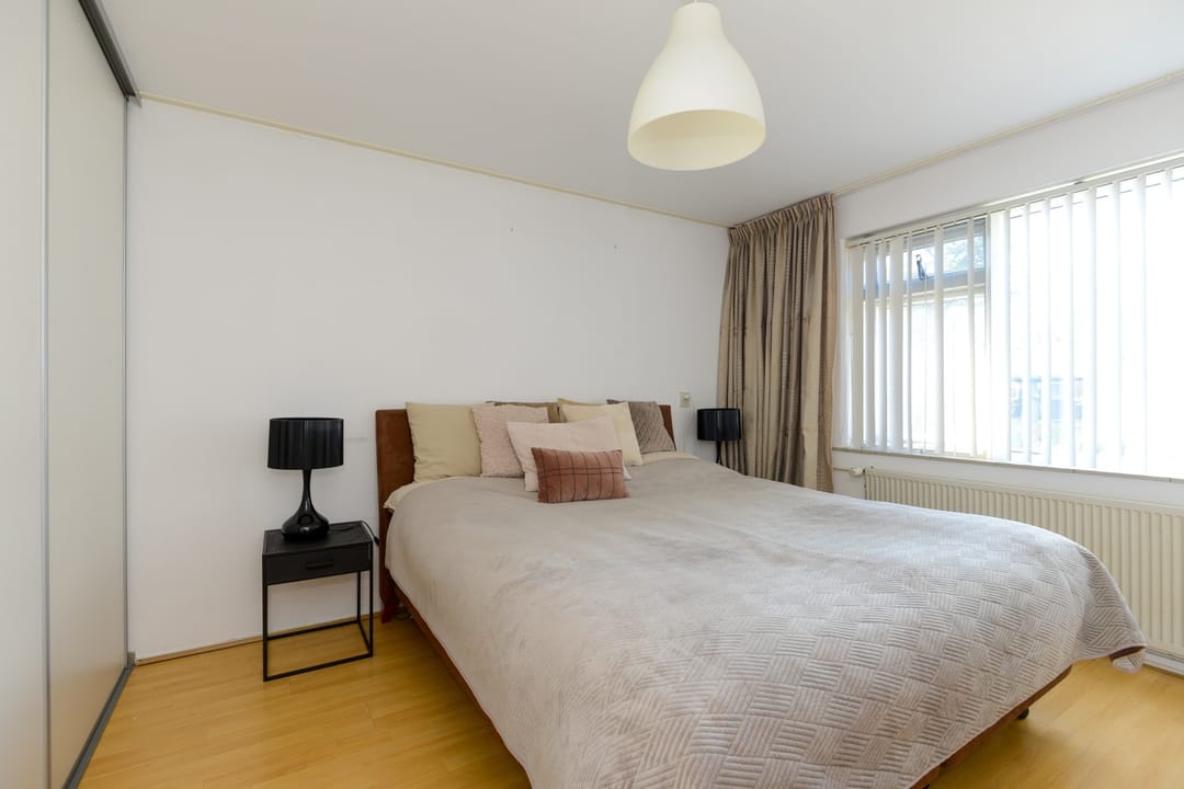 Photo 17 of Martena 15