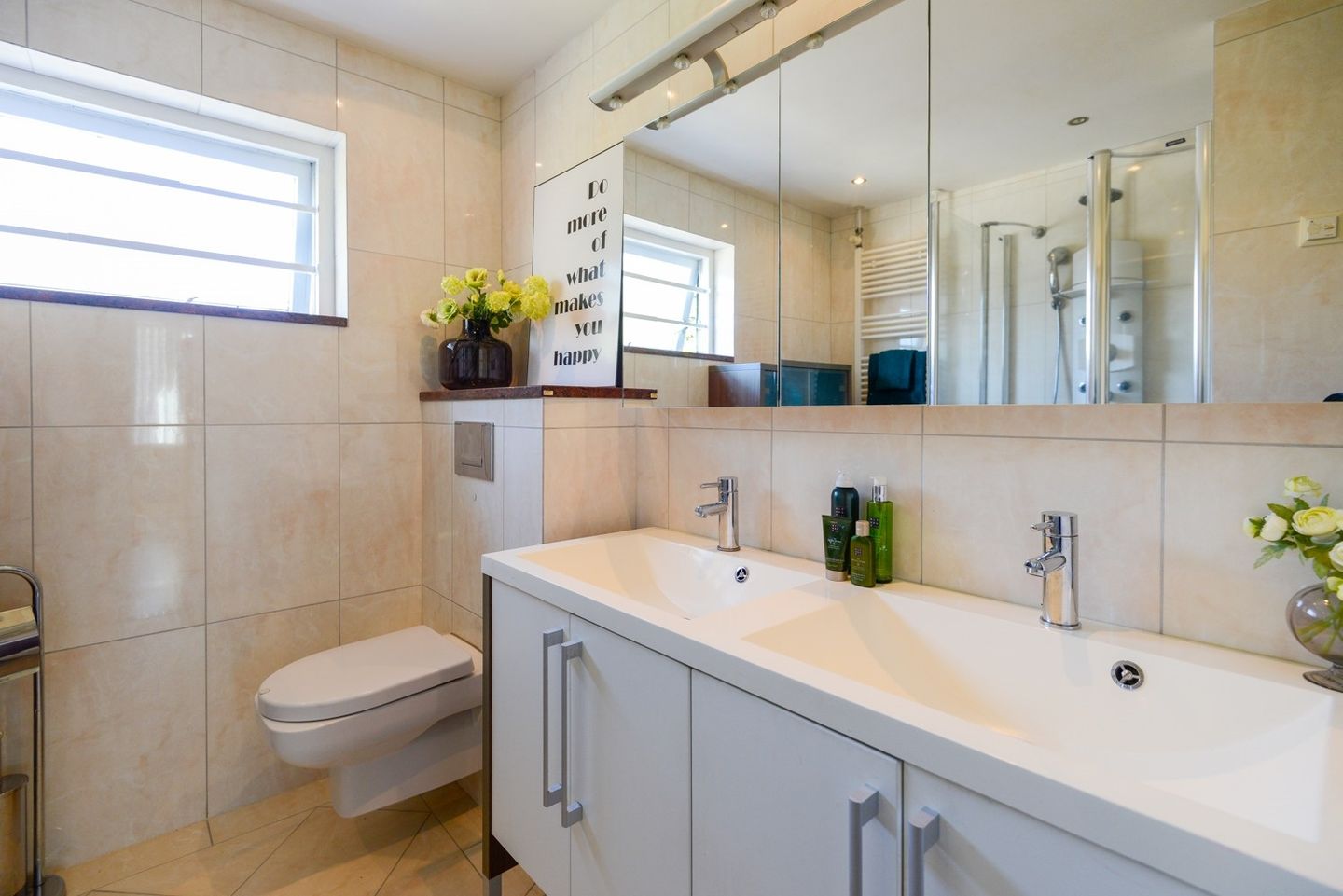 Photo 25 of Martena 15