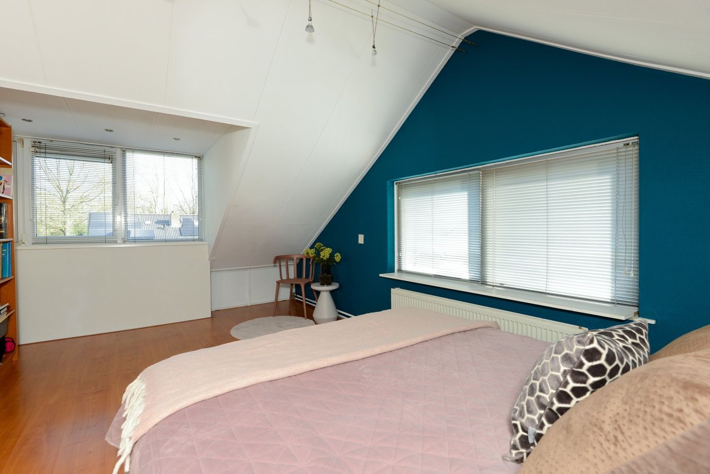 Photo 35 of Martena 15