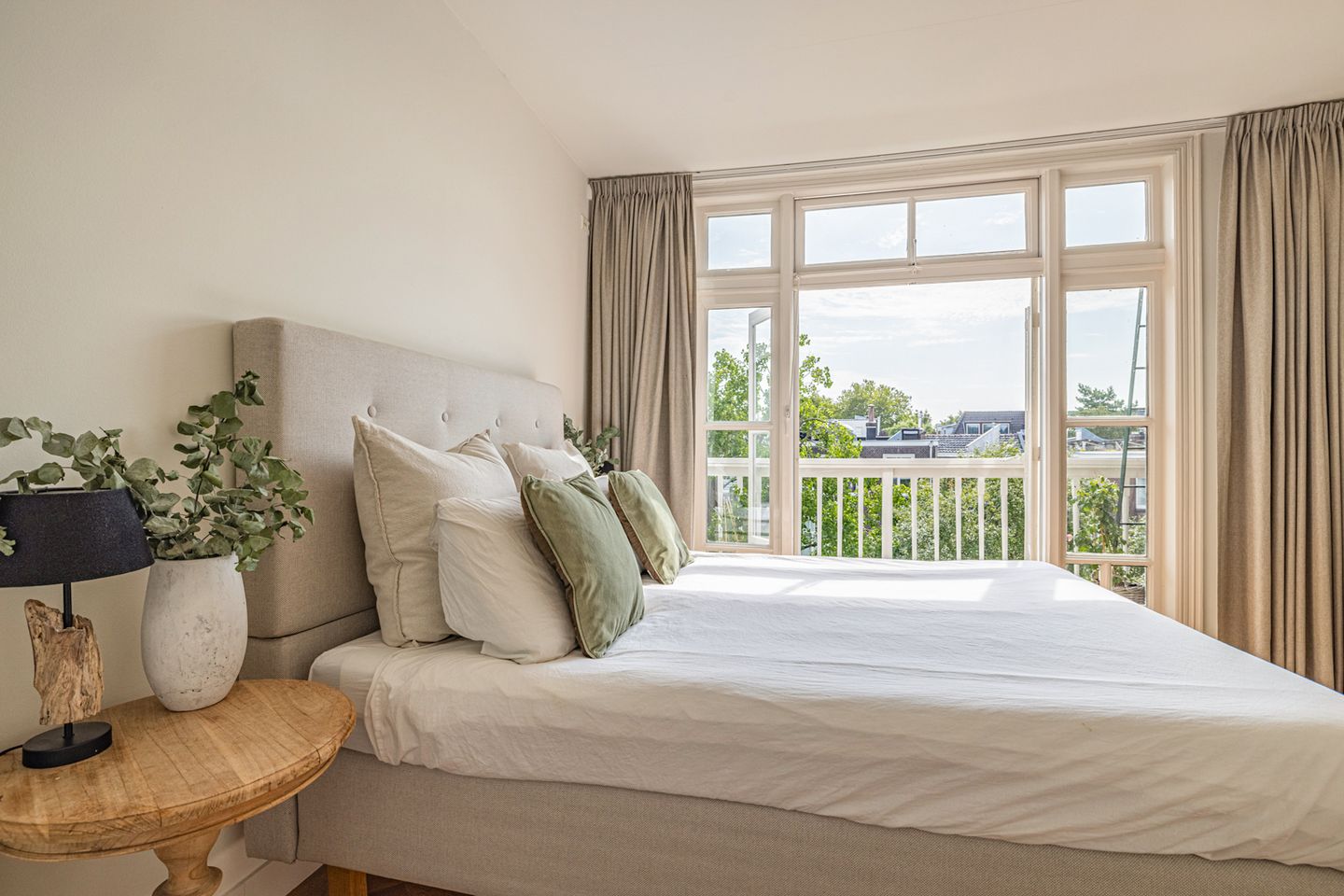 Foto 29 van Rozenburglaan 70-B