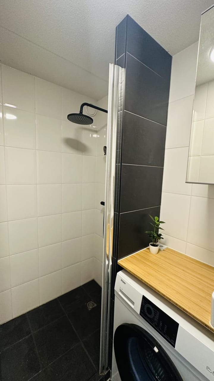 Foto 12 van Westzeedijk 737