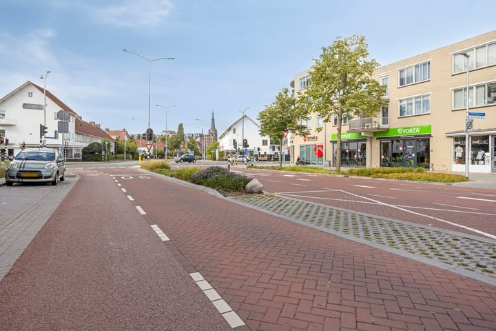 Foto 11 van Gabriël Metsulaan 74