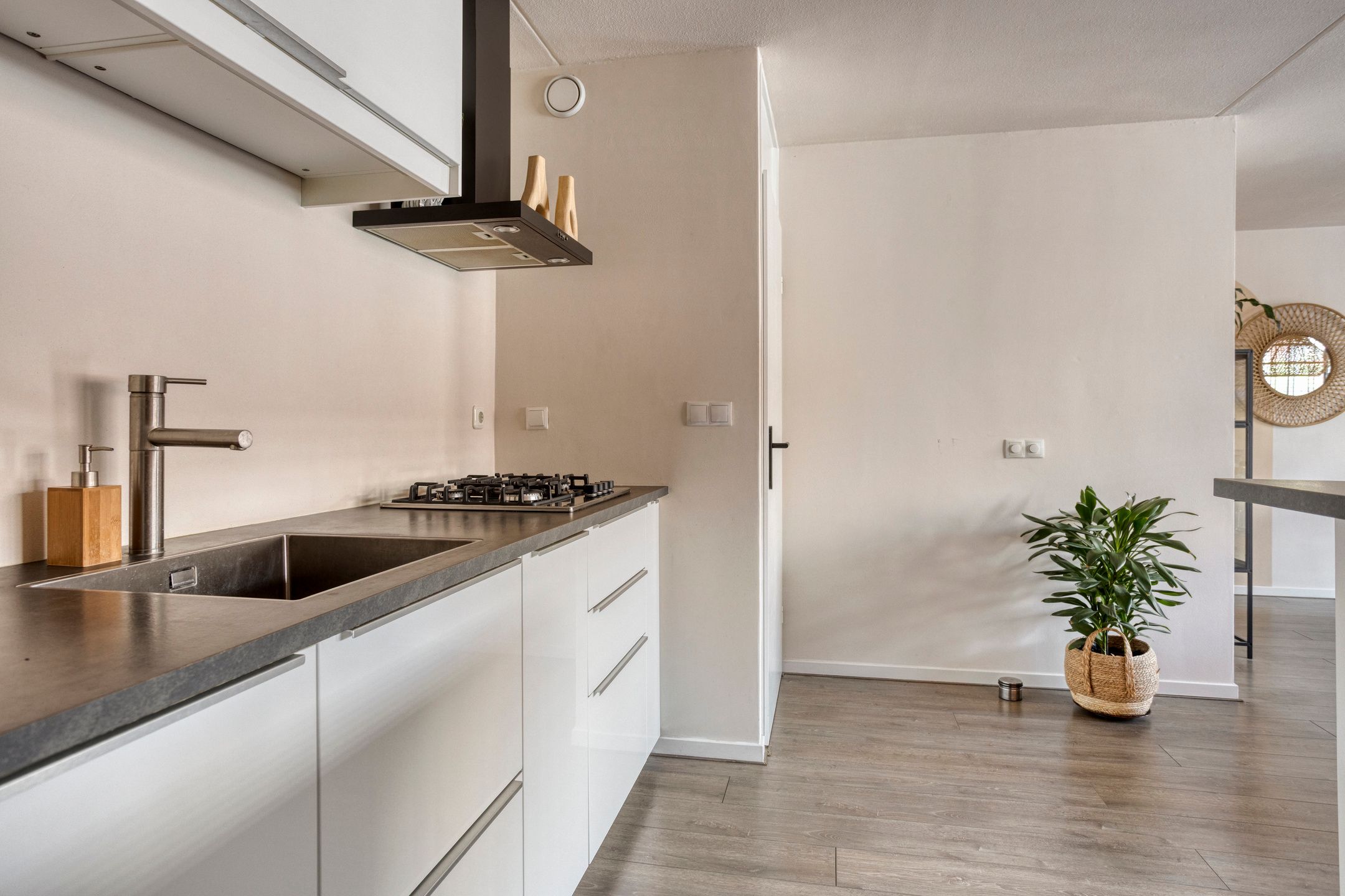 Foto 15 van Gabriël Metsulaan 74