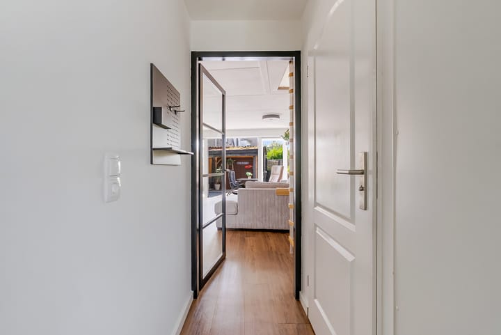 Photo 9 of Joris Ivenslaan 24