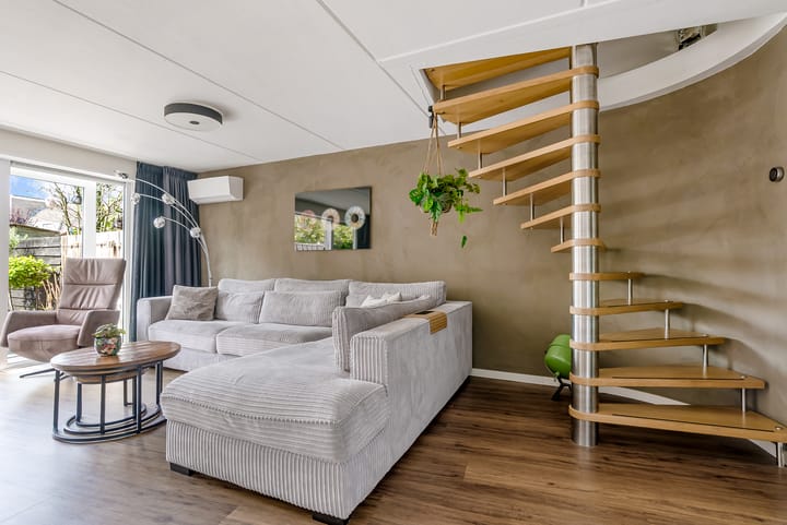 Photo 12 of Joris Ivenslaan 24