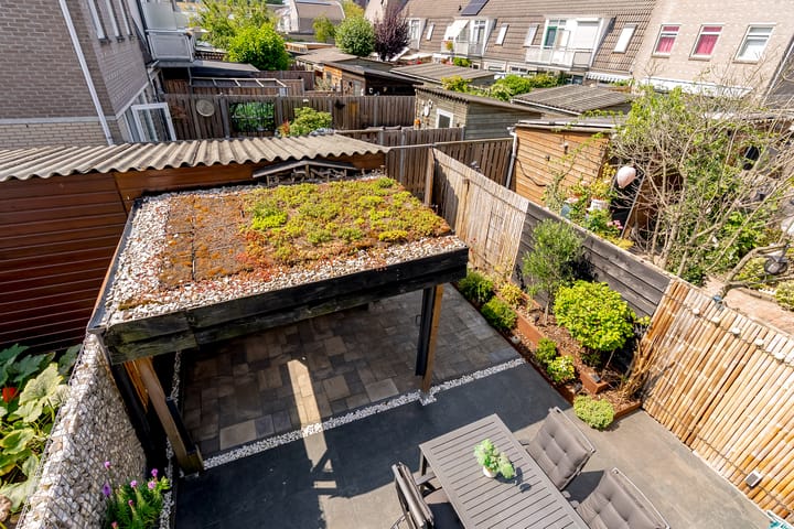 Photo 33 of Joris Ivenslaan 24