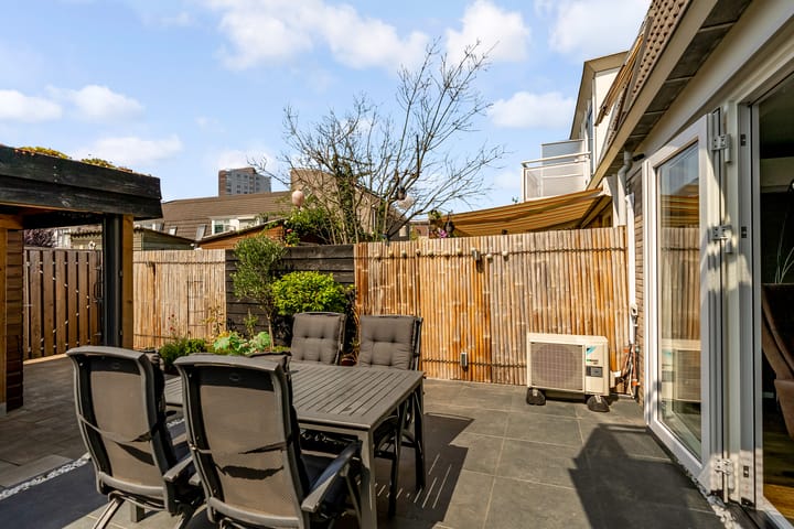 Photo 43 of Joris Ivenslaan 24