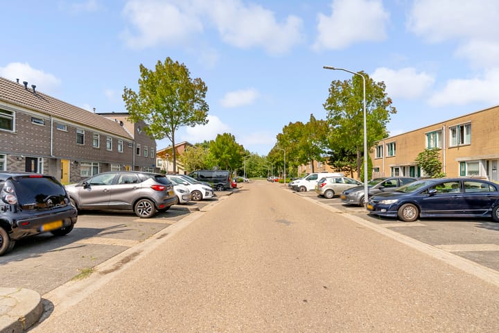 Photo 49 of Joris Ivenslaan 24