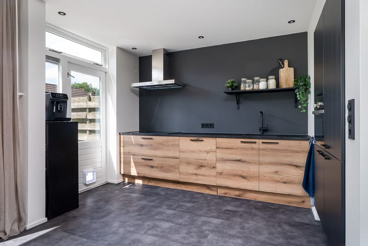 Photo 14 of Foareker 10