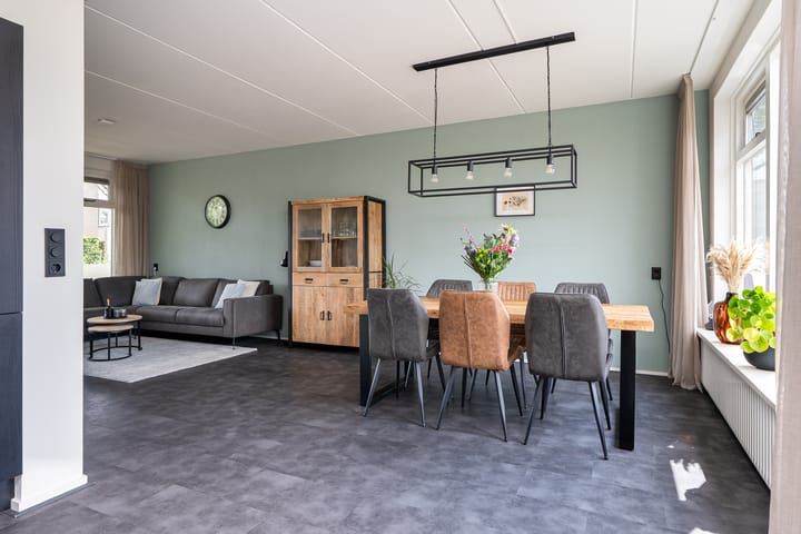 Photo 16 of Foareker 10