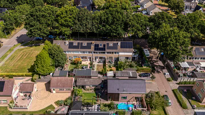 Photo 36 of Foareker 10