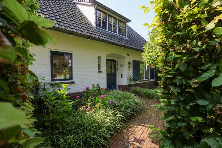 Foto 4 van Rotondeweg 26