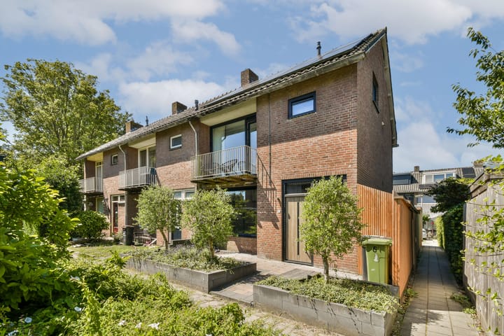 Foto 1 van Toernooistraat 5