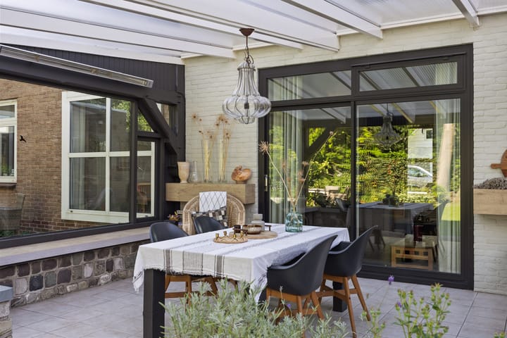 Foto 53 van Venloonstraat 17