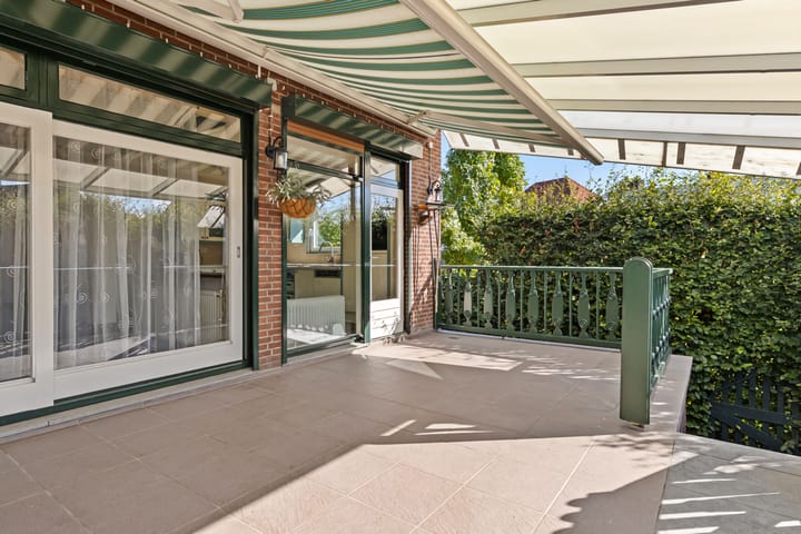 Foto 12 van Oudenboschstraat 49