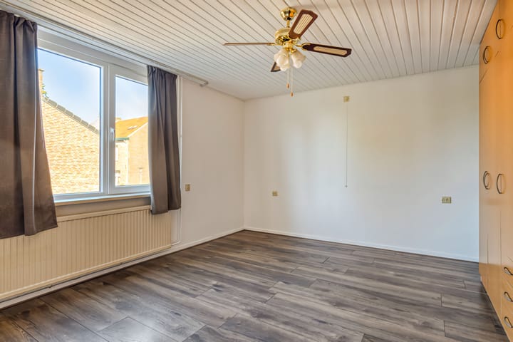 Foto 21 van Oudenboschstraat 49