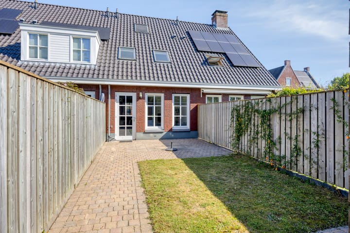 Foto 3 van Heeren van Zeventienplein 8