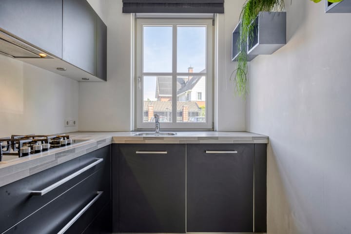 Foto 15 van Heeren van Zeventienplein 8