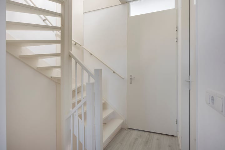 Foto 18 van Heeren van Zeventienplein 8