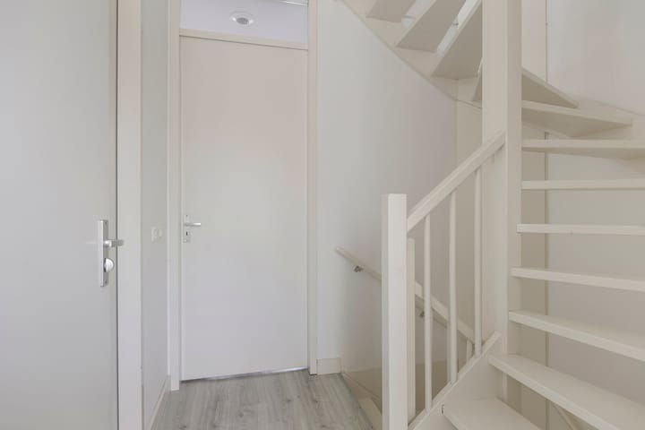 Foto 19 van Heeren van Zeventienplein 8