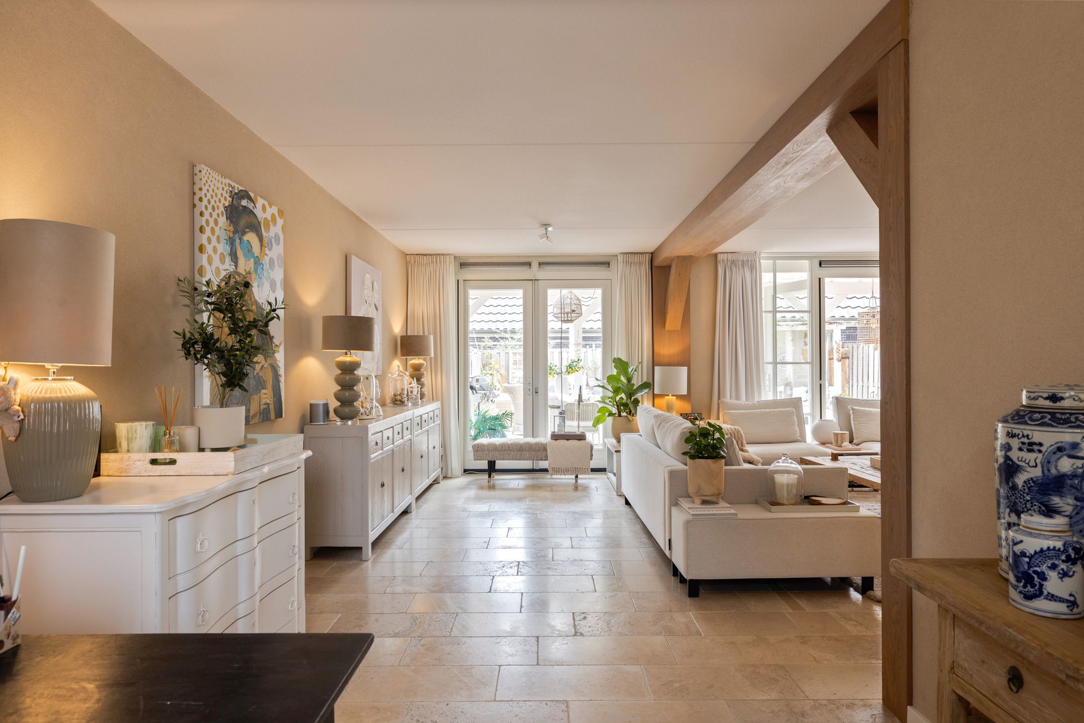 Photo 6 of Middachten 4