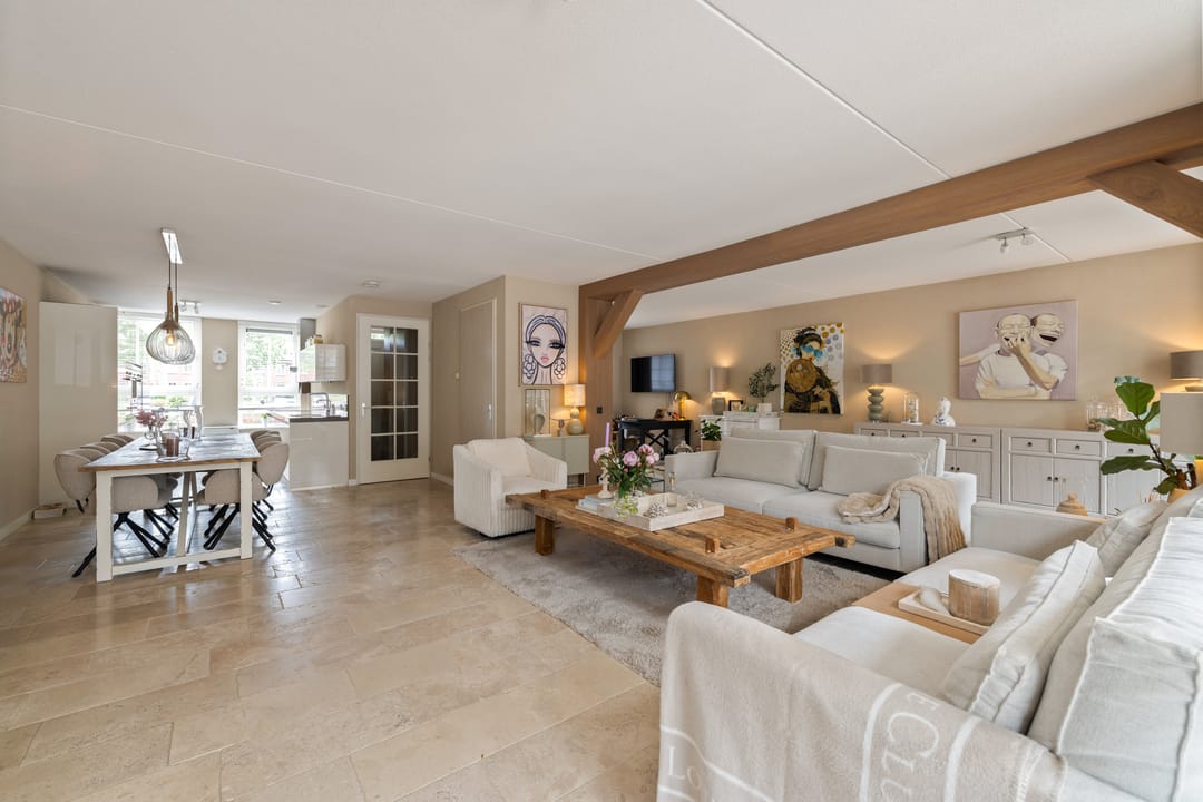 Photo 11 of Middachten 4