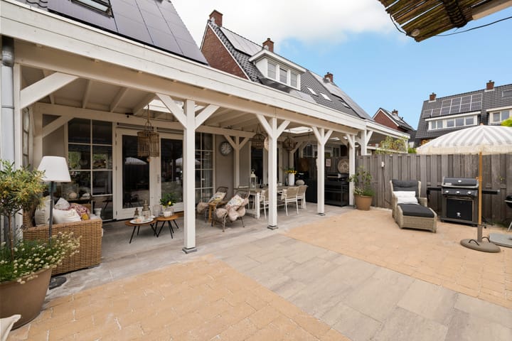 Foto 1 van Middachten 4