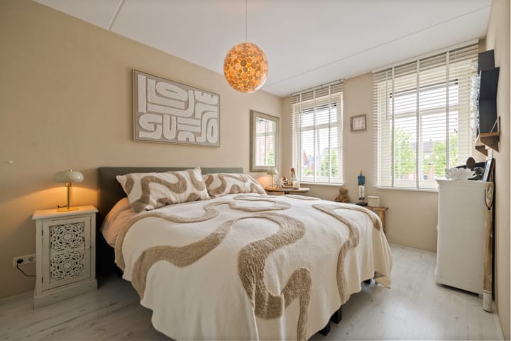 Foto 21 van Middachten 4