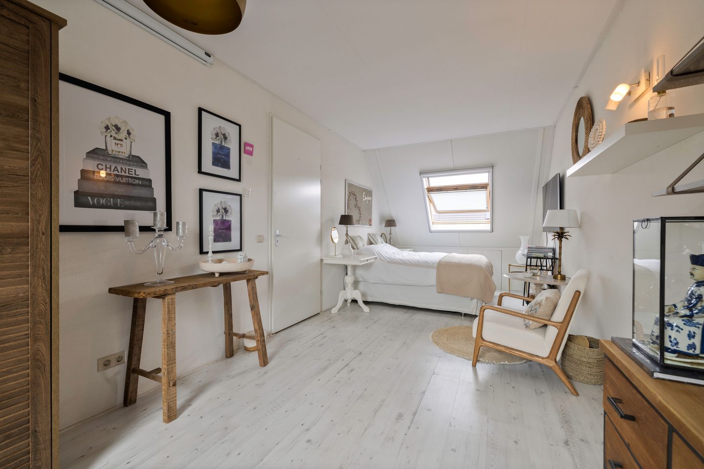 Photo 29 of Middachten 4