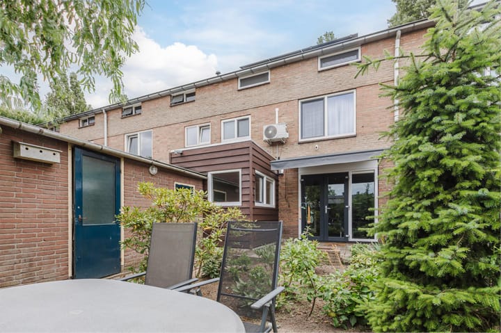 Foto 48 van Van Borselenstraat 21