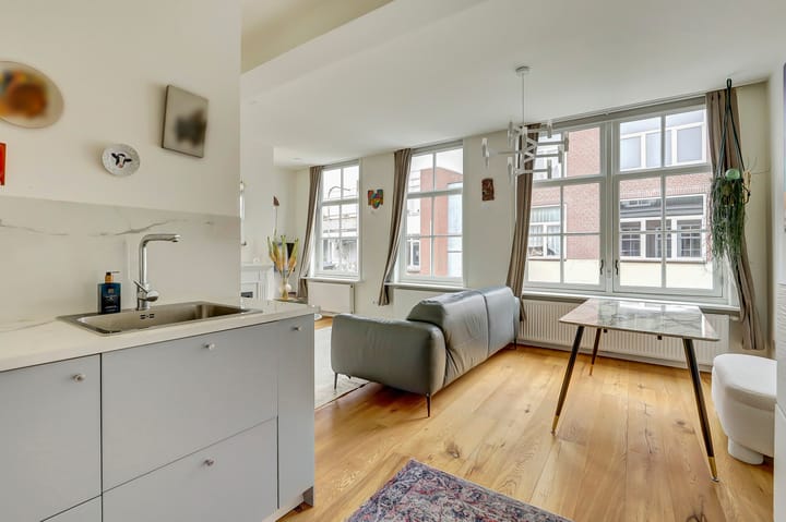 Foto 12 van Lauwerecht 8-A