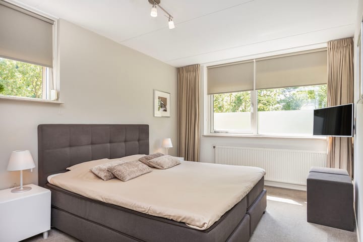 Photo 4 of Veluwestraat 26