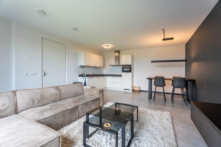 Foto 2 van Kruithoorn 132